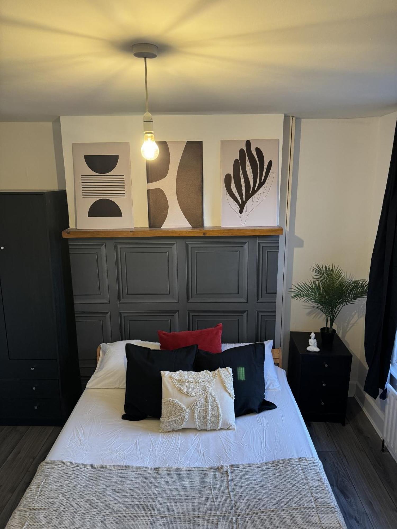 Вилла 46A Broughton Road Fulham Лондон Экстерьер фото